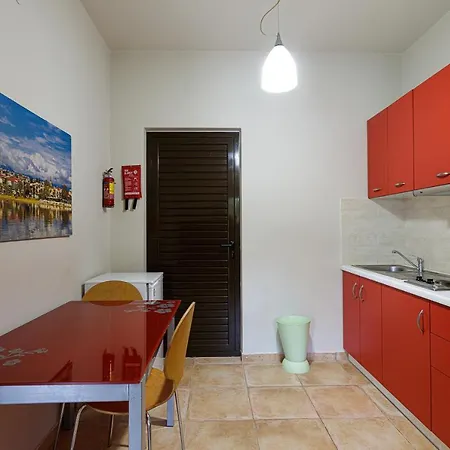 Milli Villa Kapedhianá